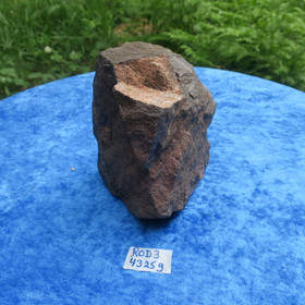 Rodoniitti 4325g raakakivi. Vittinki Suomi ROD3
