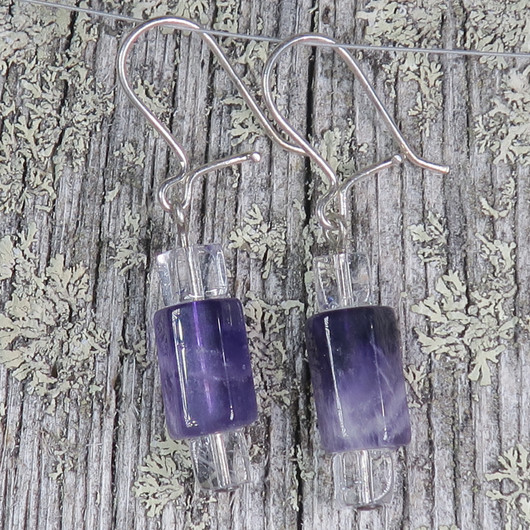 Korvakorut ametisti ja vuorikide. IINES