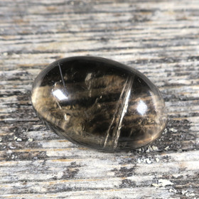 Kapussi rutiilikvartsi 15x23x9mm ovaali cabochon  nro R