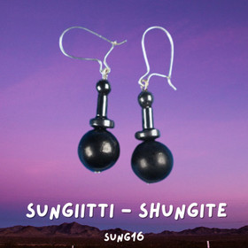 Sungiitti ja hematiitti korvakorut SUNG16