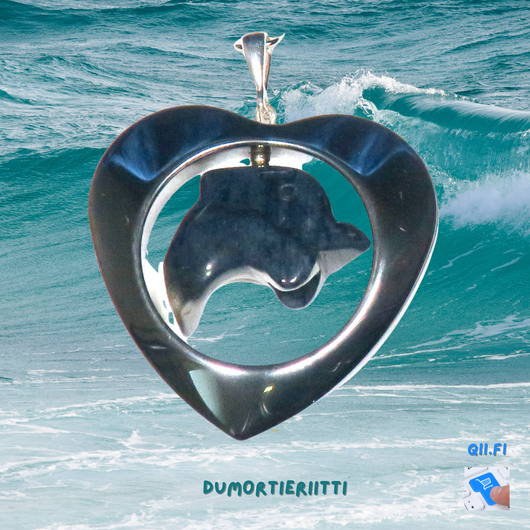 Riipus dumortieriitti delfiini hematiittisydämessä