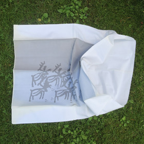 Tyynyliina kolme poroa ja aurinko 50x60cm