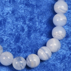 Irtohelmi kalsedoni 4mm