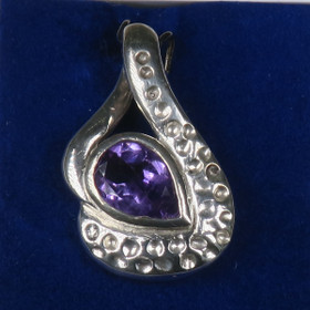 Hopeariipus ametisti viistehiottu PISARA