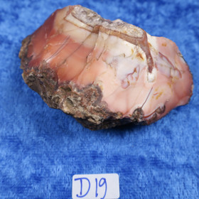 Akaattiopaali 84g 70x50x35mm Hi175D19 