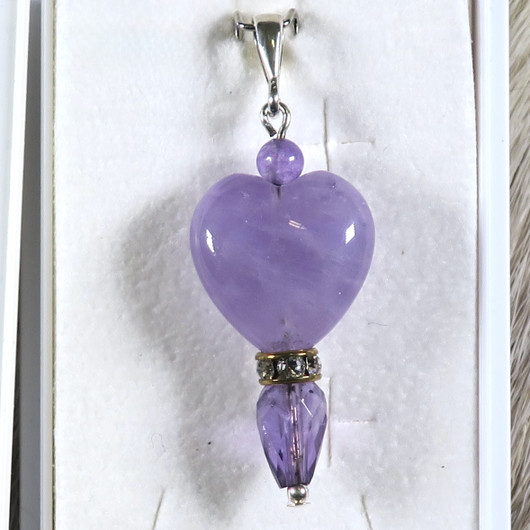 Riipus ametistisydän ja ametistipisara zirkonikoristein