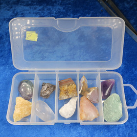 Kiviharrastajan starttipaketti XYZ 