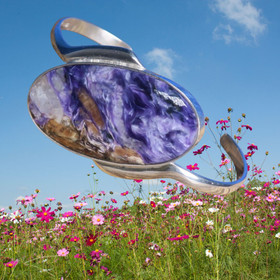 Hopearannekoru helmiäistsharoiitti ja tinaksiitti ovaali C