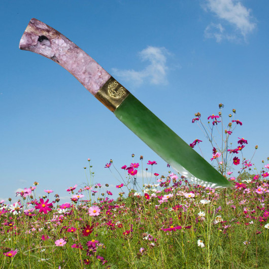 Jalokivipuukko 19cm,  tsharoiittikahva nefriittiterä 