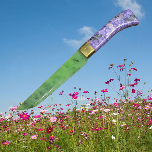 Jalokivipuukko 26cm tsharoiittikahva, nefriittiterä