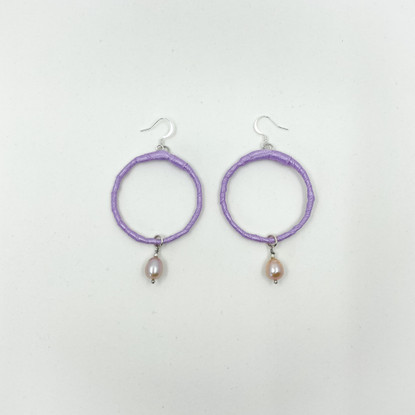 Pearl Portal Lavender - korvakorut, makeanvedenhelmi