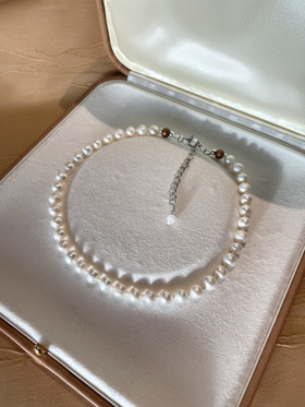 Divine Pearls Full - kaulakoru, makeanvedenhelmi