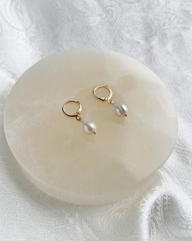 Icy Sky- korvakorut, akvamariini-makeanvedenhelmi