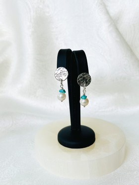 Aurora Pearl-korvakorut, turkoosi-makeanvedenhelmi