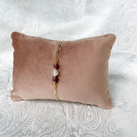 Maia-rannekoru, akaatti