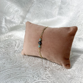 Amaya-rannekoru, hematiitti-akaatti