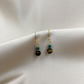 Pawla-korvakorut, tiikerinsilmä-akaatti