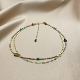 Durga-kaulakoru ketjulla, tiikerinsilmä-akaatti-aventuriini-helmi