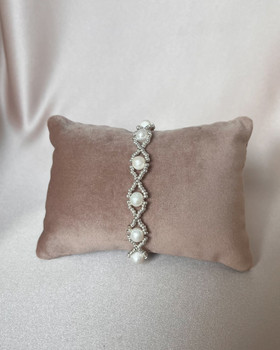 Pearlfection-rannekoru, makeanvedenhelmi