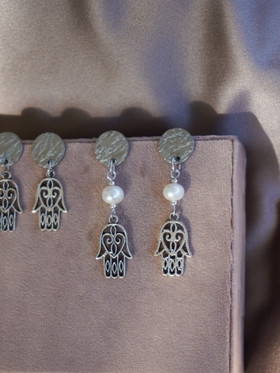 Fatima's Hand-korvakorut, makeanvedenhelmi