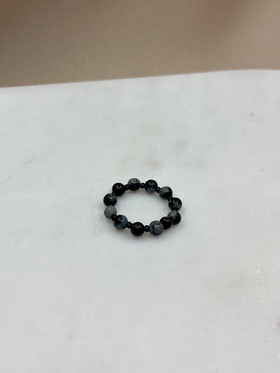  Divine Echo-sormus, lumihiutaleobsidiaani