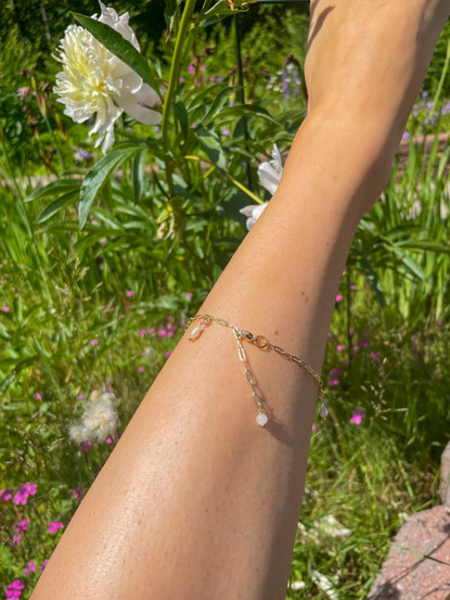 Drip Pearls Ivory-nilkkaketju, makeanvedenhelmi