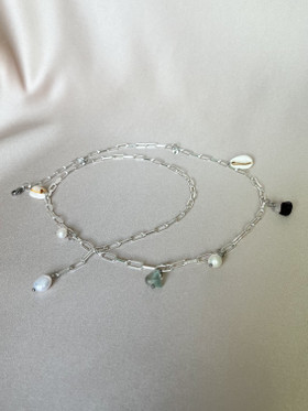 Flina-koruketju pitkä 80cm, helmi-fluoritti-simpukankuori