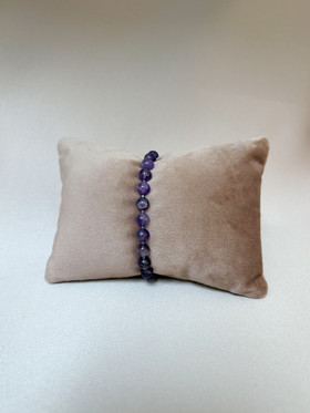 New Era-rannekoru, ametisti