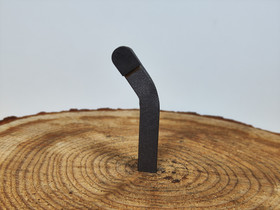 Kantojyrsimen terä. Sormiterä, oikea.