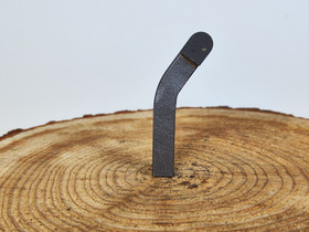 Kantojyrsimen terä. Sormiterä, vasen.