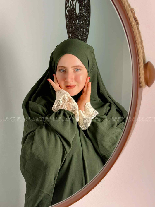 PRAYER WEAR I KHIMAR & SKIRT - LIGHT GREEN