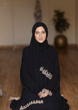 PRAYER WEAR - ISDAL FULL | BLACK & GOLDEN