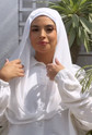  ايزي شال مع بونية منفصلة  - خمري  