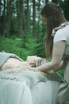 Nature's Neighbour Säde- kasvohoito 90min