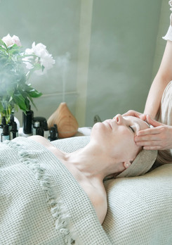 Kasvo- ja päähieronta 45min