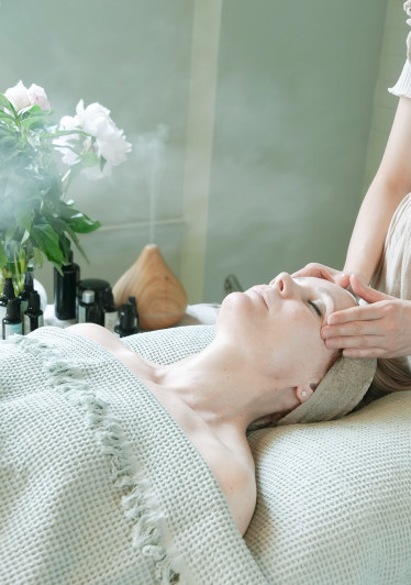 Kasvo- ja päähieronta 45min