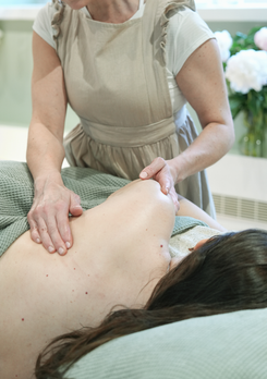 Kokovartalohieronta 120min