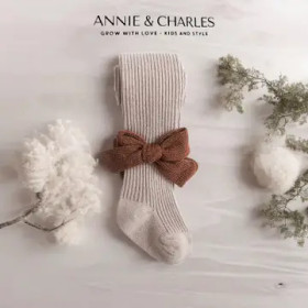 Laadukkaat Annie & Charles® ribbisukkahousut neulerusetilla lapselle ♥