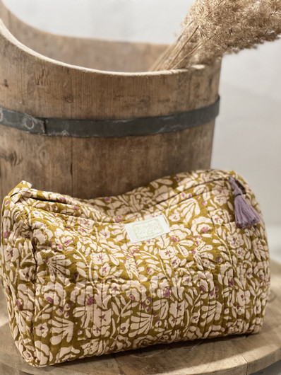 Boho-chic toilettipussi Iris Olive