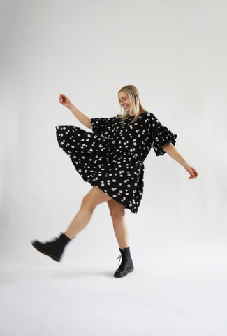 FLIRTY- MEKKO, DAISY MUSTA