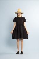 LUSH- BABYDOLL MEKKO, MUSTA DAISY