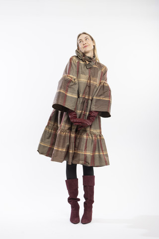 LUSH- SILKKIMEKKO RUSETTIKAULUKSELLA, RUUTU SUKLAA