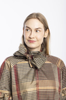 LUSH- SILKKIMEKKO RUSETTIKAULUKSELLA, RUUTU SUKLAA