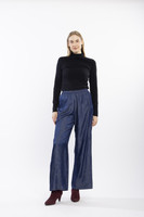 HOUSUT, FARKUN SININEN