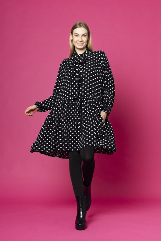 FLOWY MEKKO, POLKA DOTS