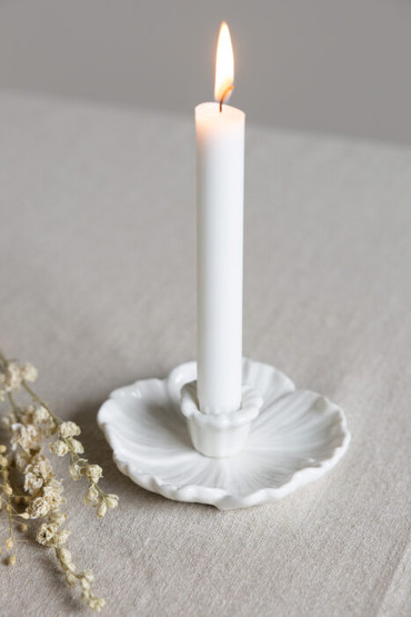 Kynttilänjalka valkoinen