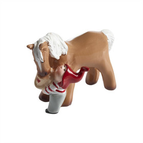 Tonttu ja vaalea hevonen