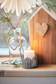 Pöytäkynttilä valkoinen