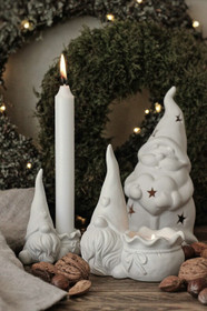 Joulupukki tuikkukynttilälle