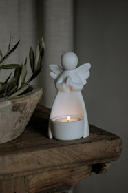 Suojelusenkeli tuikulle